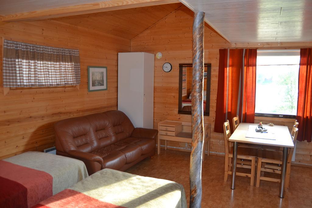 Kelotin Rantamajat Hotel Leppäjärvi Quarto foto